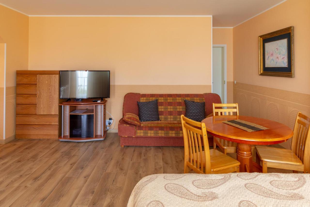 Fortuna Apartments Pärnu Extérieur photo
