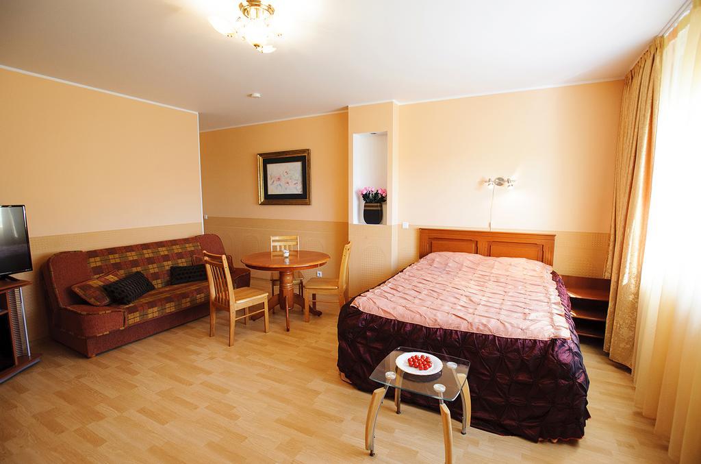 Fortuna Apartments Pärnu Extérieur photo
